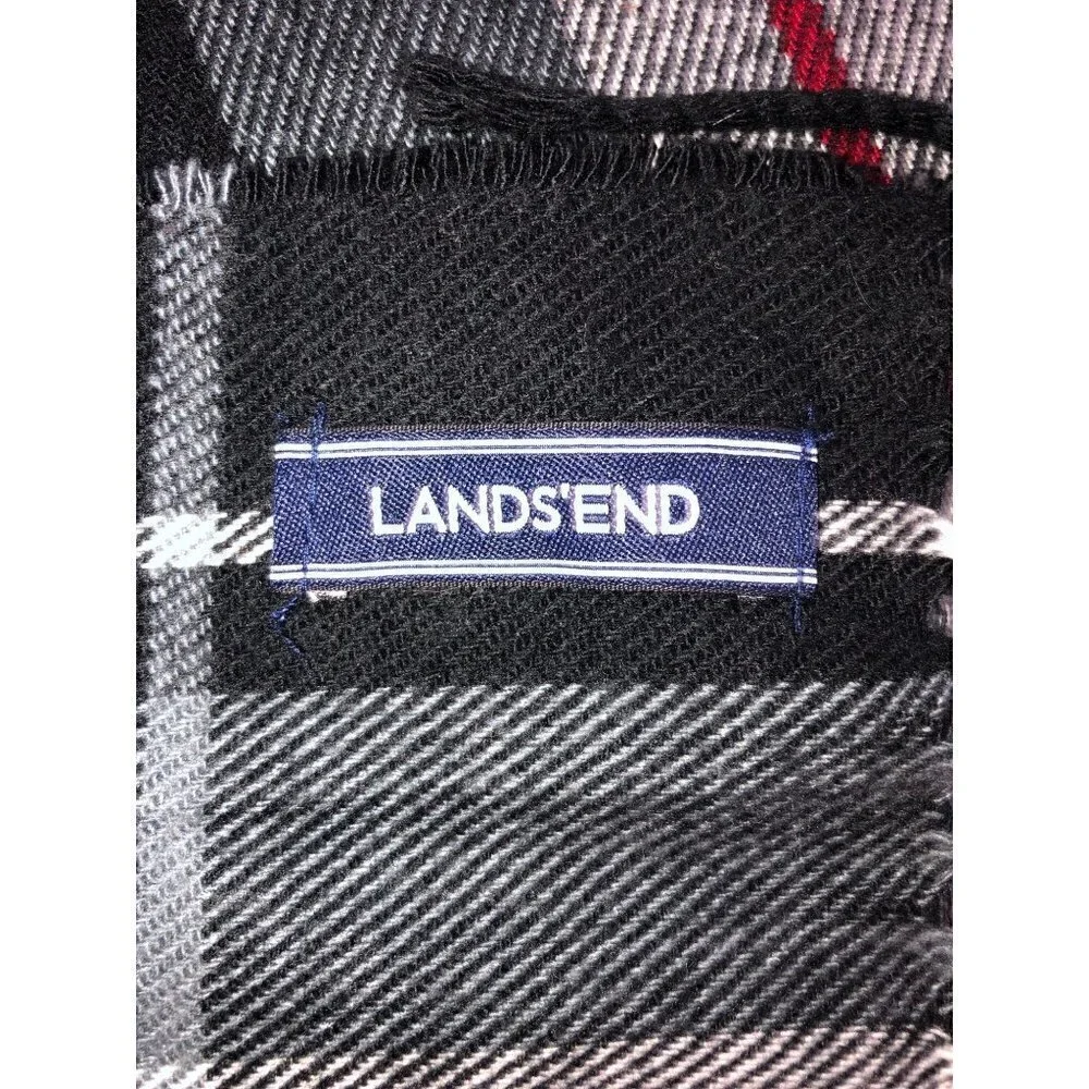 Lands End scarf lands fabric
